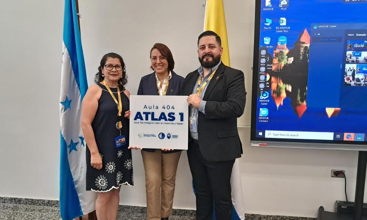 UNAH inaugura aula tecnológica Atlas 1, un modelo innovador en la enseñanza de posgrados 