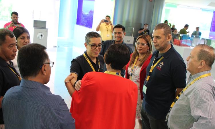 UNAH y Sitraunah fortalecen diálogo en favor de los trabajadores