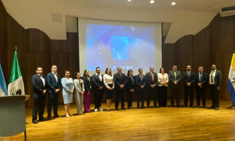 UNAH da un paso histórico hacia la transformación digital con la emisión del título electrónico