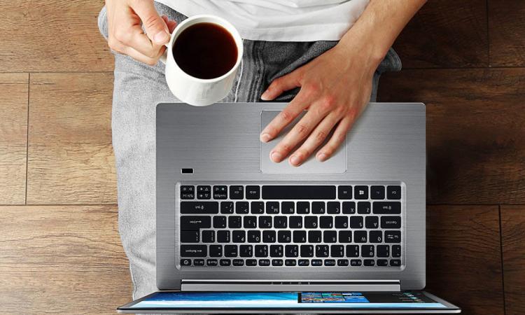  UNAH Campus Comayagua recibirá 300 megas al mes por parte de la empresa Soluciones Inmediatas