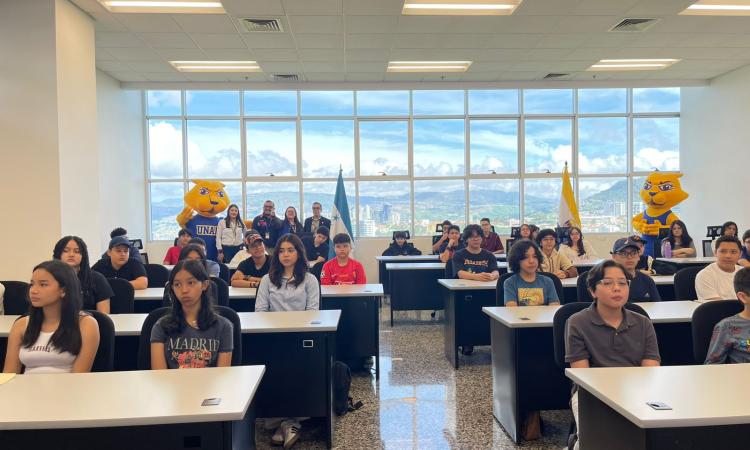 Un éxito total en el primer día de la Escuela de Verano 2025