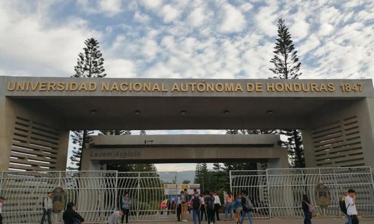 UNAH anuncia concurso para más de 160 plazas de trabajo 