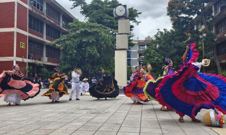 UNAH acelera los preparativos para el FUCAIN, el mayor evento artístico de Honduras