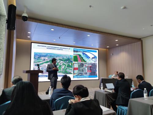 Jonathan Munoz China 3