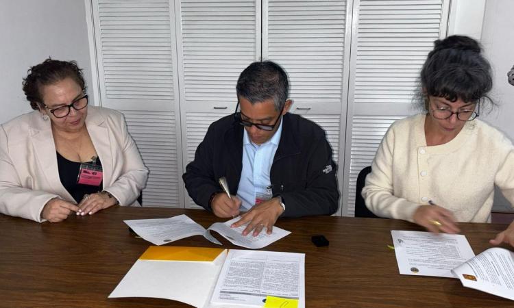 UNAH y Cemca firman convenios que impulsarán la formación académica e investigación arqueológica en Honduras