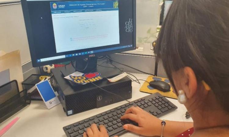 Docentes de Trabajo Social realizan sistematización de experiencias de la educación a distancia 