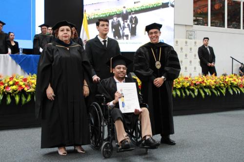 1ef7293f 14f0 46e5 8ada 01208fe2378b