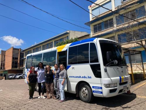 c8dfbcdb fd1a 4f4c 9450 d3f7ce3e18f2