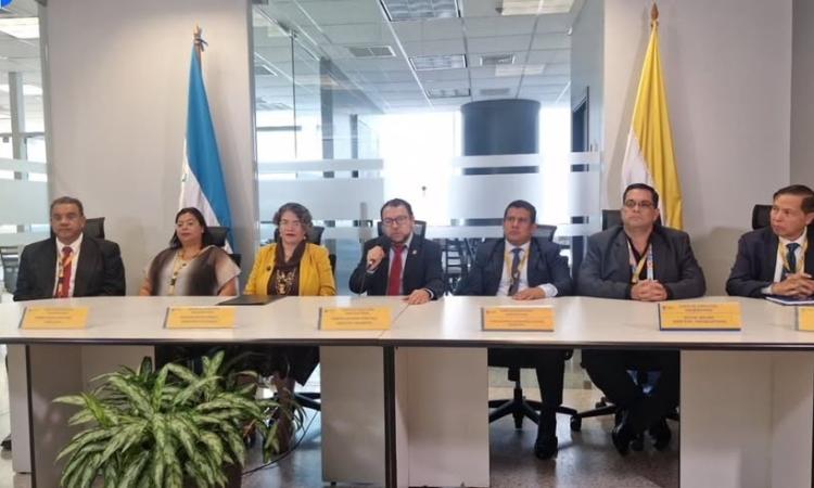 JDU emite listado oficial de postulantes al cargo de Decano de la Facultad de Ciencias Médicas