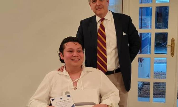 Estudiante de Periodismo de la UNAH gana primer lugar en concurso de la Unión Europea 