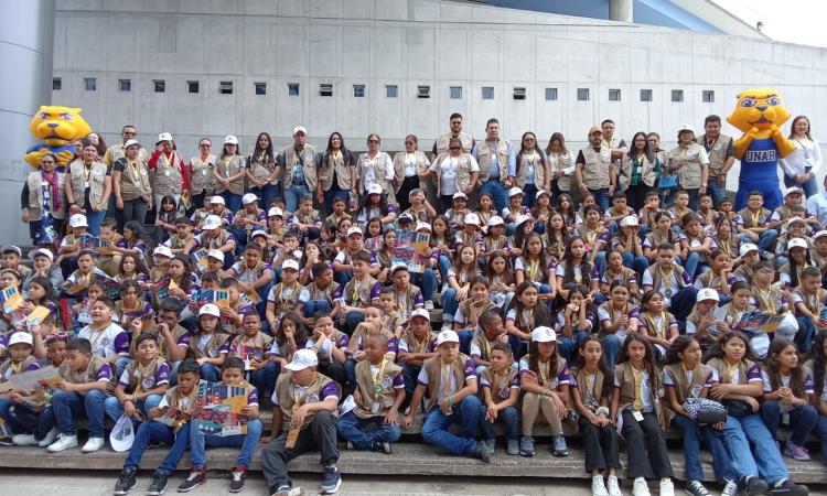 Congreso Infantil 2025 recibe cálida bienvenida en la Universidad Nacional Autónoma de Honduras