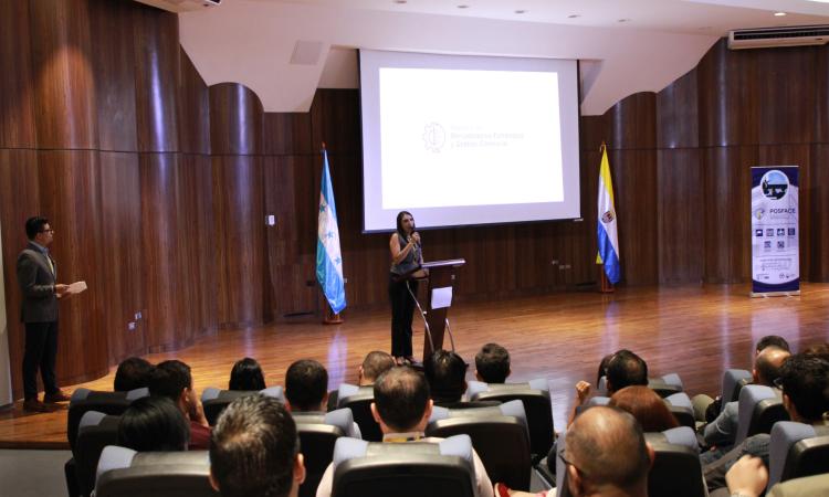 Posface UNAH lanza Business Training Center y cuatro nuevos posgrados
