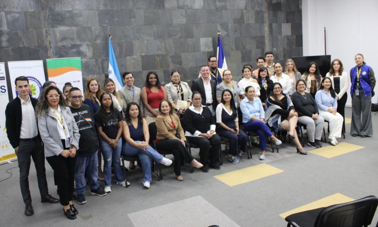 UNAH lanza diplomado sobre violencia simbólica contra mujeres y comunidad LGTBIQ+