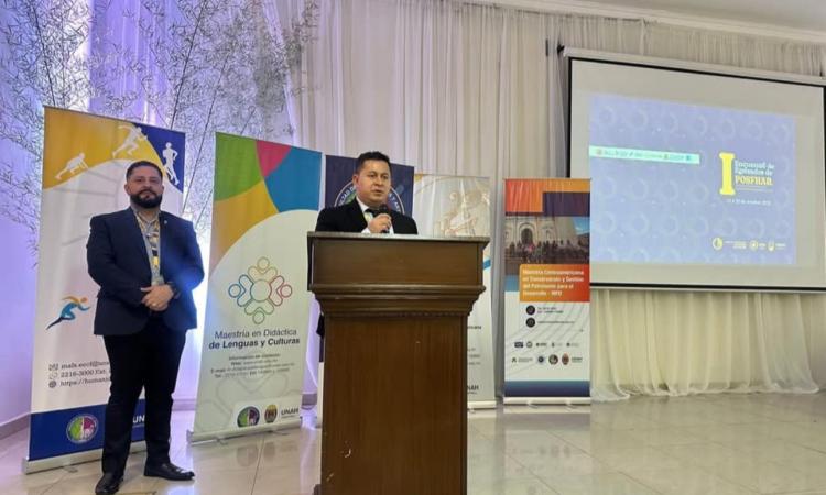 Realizan I Encuentro de Egresados de Posgrados de la Facultad de Humanidades y Artes