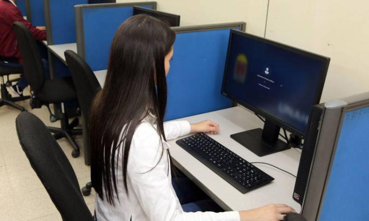¿Preparado para dar el siguiente paso en tu formación tecnológica? Conoce los cursos del CEETI 