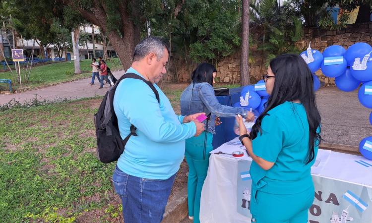 Vacuna para el voto inteligente: una campaña de concientización de la Escuela de Psicología