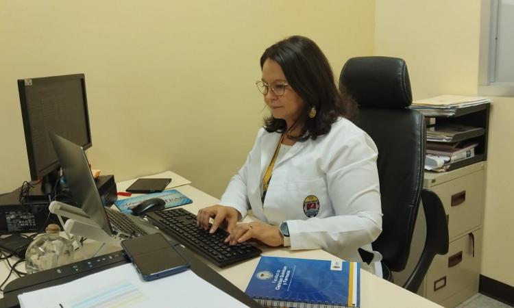 Docentes de la UNAH contribuyen con estudio internacional sobre intoxicaciones por paracetamol