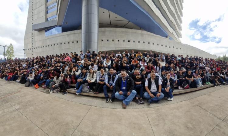 Más de 2,600 aspirantes a la UNAH inician tutorías previo a la PHUMA