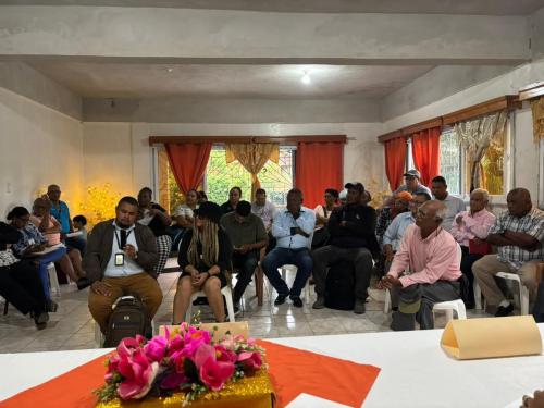 Reunion Gracias a Dios 3