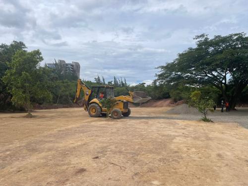 13b81641 4040 4771 a0bf 1924fcc56e9b2