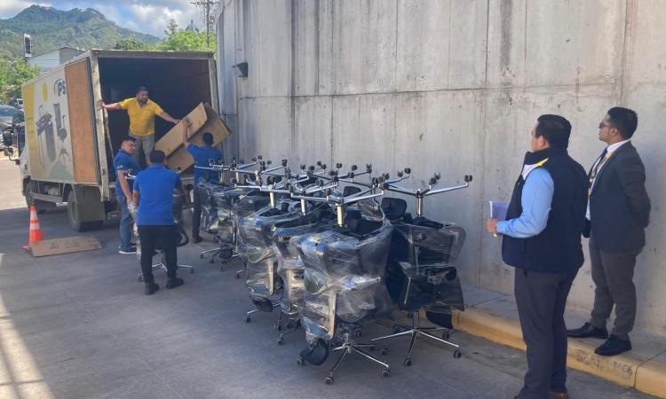 UNAH invierte 6.5 millones para mejorar funcionalidad de los espacios de trabajo