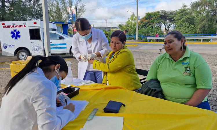 Clínica Lucem Aspicio realizó Jornada de Salud Preventiva en conmemoración al Día Mundial de la Diabetes