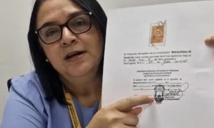 Urgente: DES - UNAH pide retirar títulos que llevan más de una década en resguardo