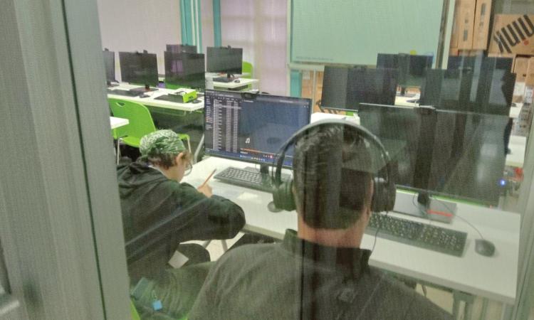 Por primera vez, la UNAH aplica la prueba PHUMA en formato de audio