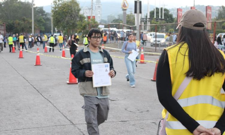 UNAH aplicó la tercera prueba PHUMA a casi 11 mil aspirantes