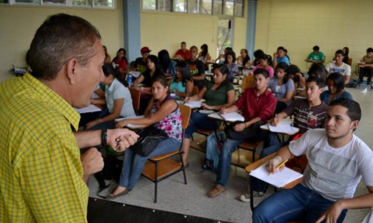 Inicia registro de calificaciones y evaluación docente en la UNAH