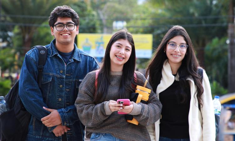 Estudiantes de diferentes carreras destacan las bondades de la modalidad virtual