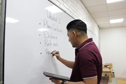 05ab1000 edf5 4636 83a5 c3909907a7d9