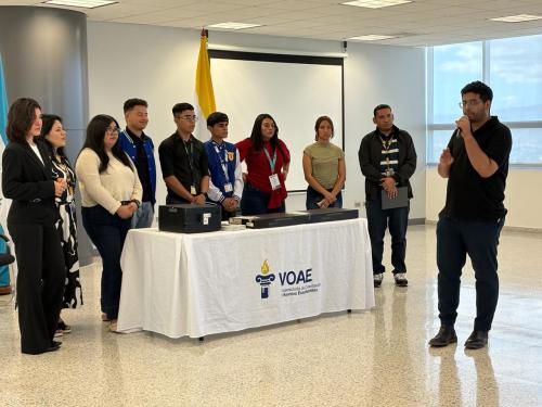 d78df082 9e3d 46c7 a7f2 deeaec843b23