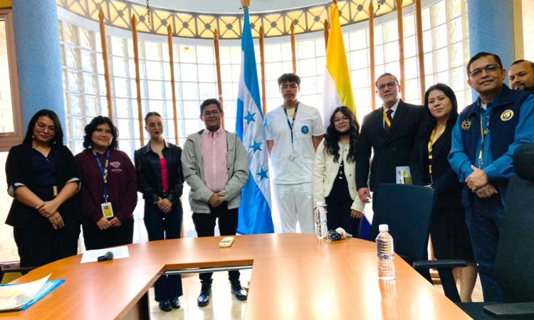 Juramentan Comisión Técnica Electoral que se encargará de organizar, dirigir y coordinar las Elecciones Estudiantiles en la UNAH