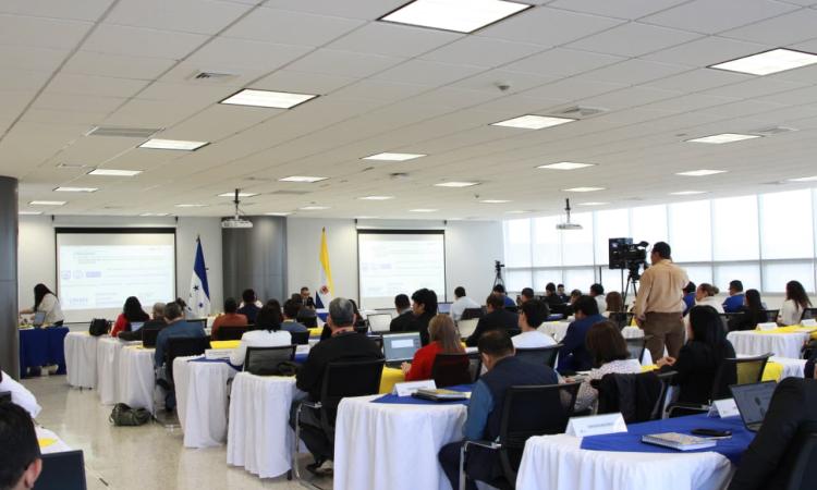 UNAH respalda iniciativa del Congreso para ampliar su presencia, pero condiciona su ejecución a viabilidad técnica y financiera