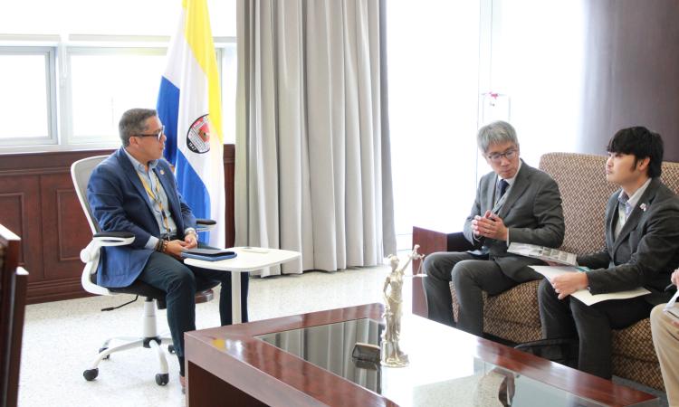 JICA y la UNAH exploran nuevas alianzas en salud, investigación e innovación tecnológica