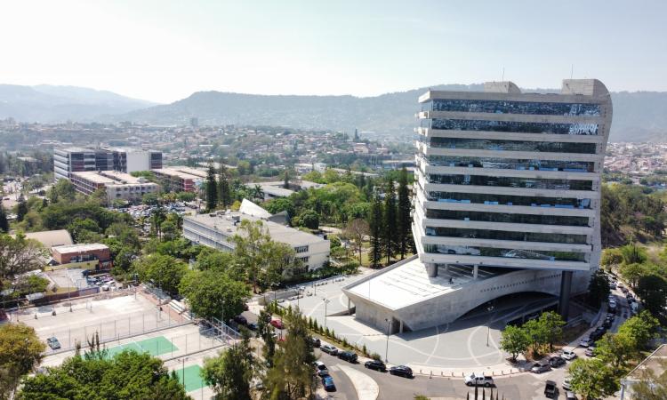 Expansión física de la UNAH requiere visión de país