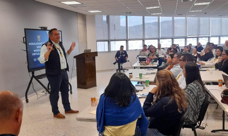 UNAH le apuesta a VirtualFlex para fortalecer la educación híbrida y virtual