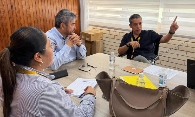 Autoridades de la UNAH recorren el país para evaluar expansión universitaria en varias regiones 