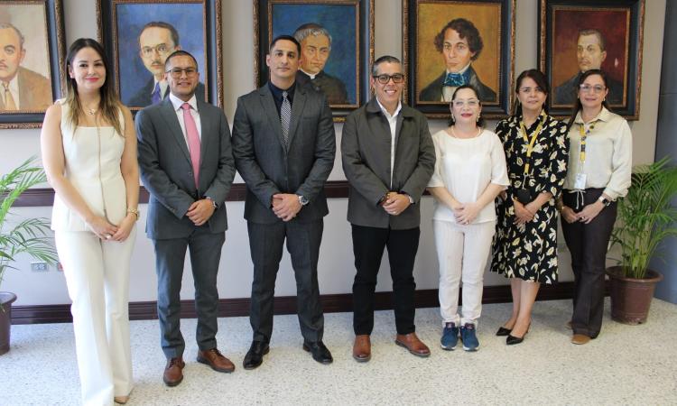 UNAH y Senprende estrechan lazos para impulsar el emprendimiento y las Mipyme 