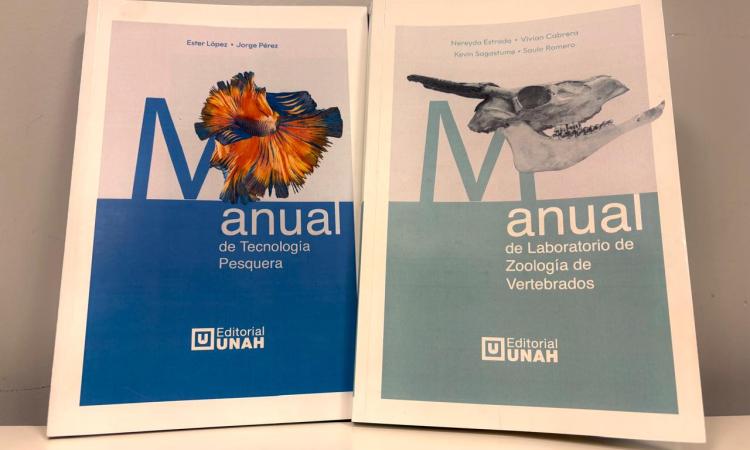 Escuela de Biología presenta dos nuevos manuales elaborados por sus propios docentes