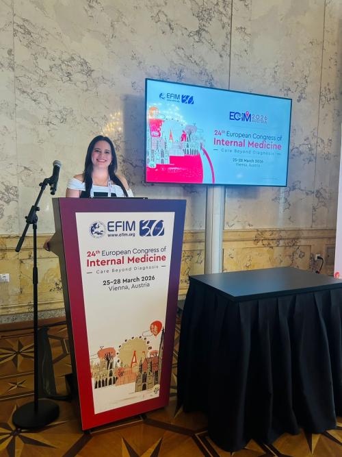 Emma Mendoza especilista en Medicina Interna UNAH poster Austria Lupus
