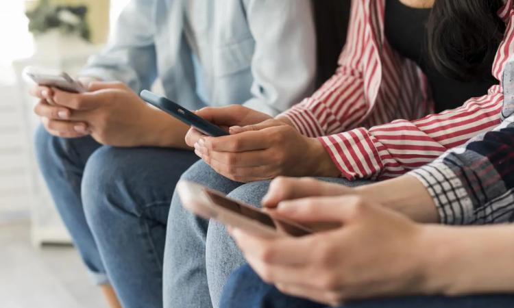 Con la IA corremos el riesgo de volvernos muy eficientes, pero existencialmente vacíos, advierten expertos