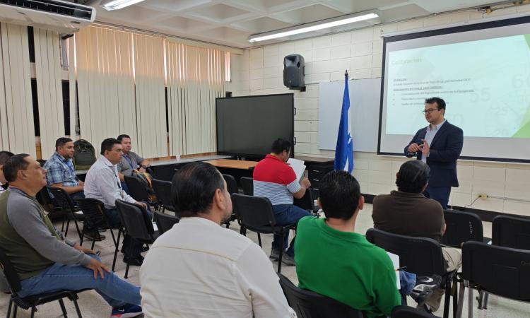 Drones: UNAH impulsará nuevas tecnologías para fortalecer combate contra el dengue y otros vectores