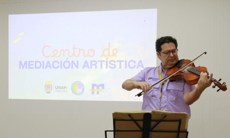 Facultad de Humanidades y Artes celebra 18 años con la creación de nuevos posgrados