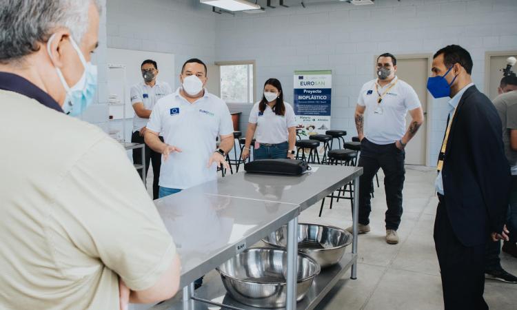 UNAH impulsa el registro de cinco patentes
