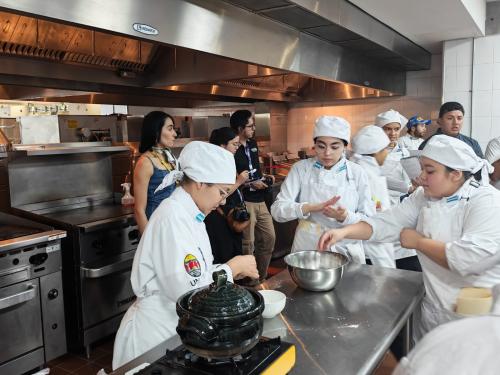Taller de comida tradicional japonesa 5