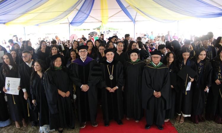 UNAH Campus Olancho gradúa a 86 nuevos profesionales y fortalece su aporte al desarrollo de la región