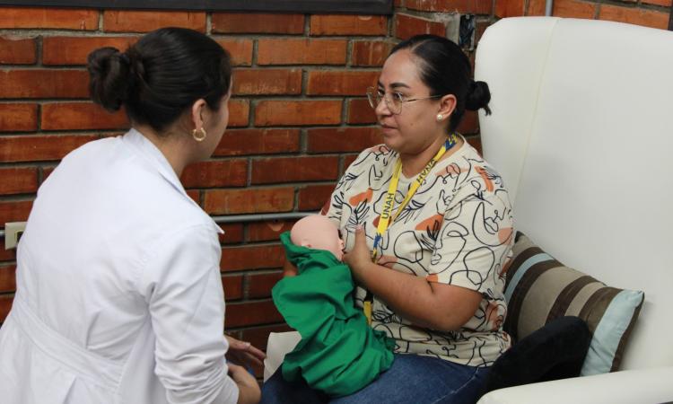 Inauguran Sala de Lactancia Materna en la UNAH 