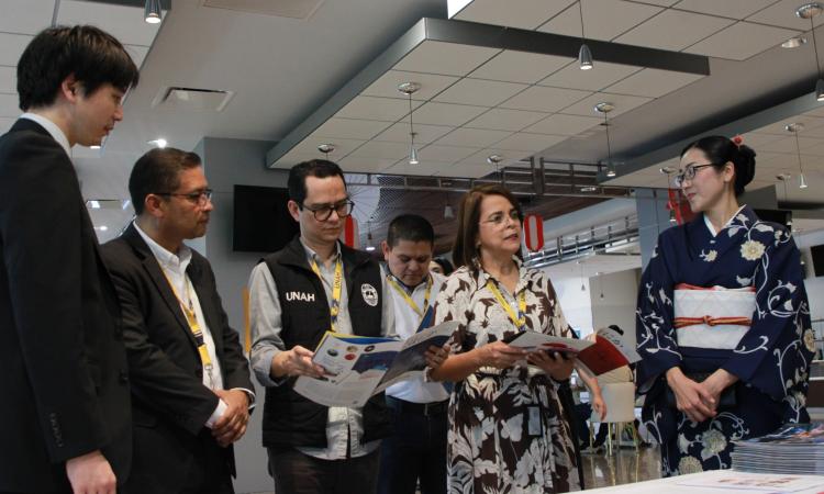 UNAH y Embajada de Japón promueven intercambio cultural a través de la gastronomía japonesa